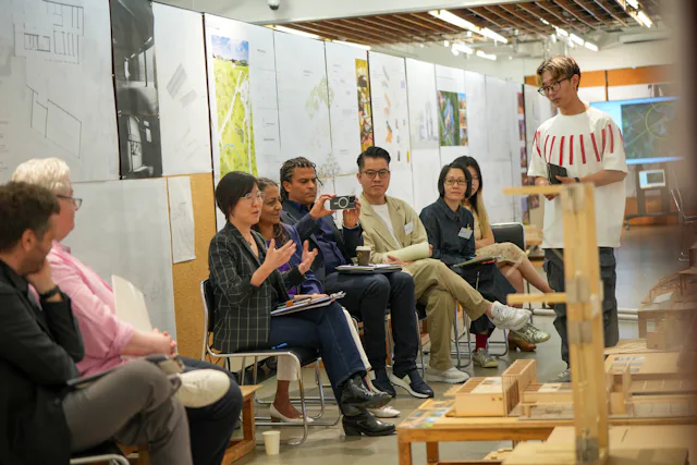 BS Sc 3 Bachelor of Social Science (Architectural Studies) - Student presenting an architectural project, highlighting conceptual thinking and presentation skills.