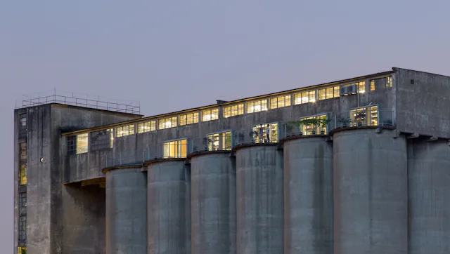 Silo top Studio in Guangzhou by O Office Architects